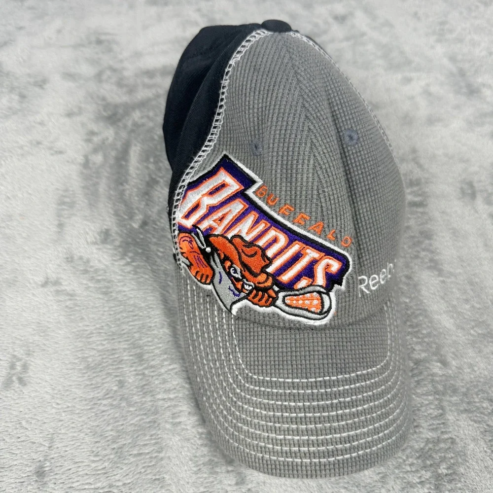 Reebok Mens L/XL Buffalo Bandits Hat NLL Lacrosse Waffle Knit Stretch Fit Cap